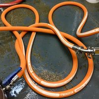 Assemblage de tuyau sanitaire en caoutchouc High Flex du fabricant Résistance à la température Raccord à trois pinces