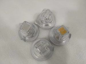 Cartouche de <span class=keywords><strong>radiofréquence</strong></span> <span class=keywords><strong>fractionnée</strong></span> et <span class=keywords><strong>micro</strong></span>-aiguilleuse RF pour la vente - Product Image 3