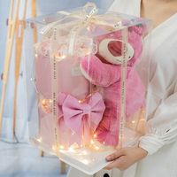 Nouveautés 2024 : Bouquets de Fleurs Éternelles et Oursons en Peluche dans des Boîtes Cadeaux pour la Saint-Valentin – Ours Fraise et Roses