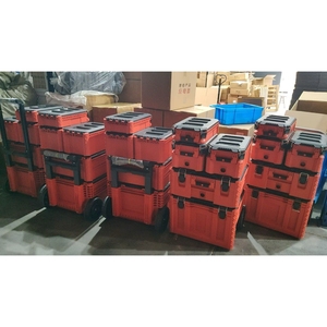 <span class=keywords><strong>Milwaukee</strong></span> <span class=keywords><strong>Caja</strong></span> de herramientas apilable Milwaukeee con ruedas, tipo tirador, con ruedas, de plástico. - Product Image 3