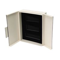 Boîte cadeau magnétique de luxe en gros, design personnalisé, gaufrage, laminage mat avec intérieur en éponge pour l'emballage de cadeaux