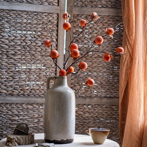 Rama de Caqui Artificial Xinyuan con 8 Frutos y Flores de Seda Escarchada para Decoración de Bodas - Product Image 2