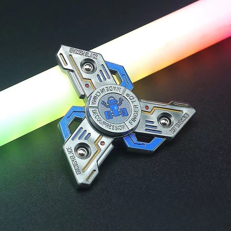 Three-leaf spinning top [gray]