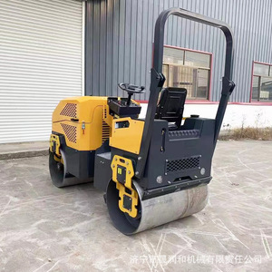 Rouleau vibratoire à double tambour, diesel, design compact, équipement de construction routière - Product Image 4