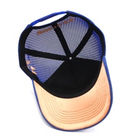 Gorra Trucker Clásica Vintage de Gamuza y Malla con Bordado 3D Personalizado de Alta Calidad y Visera Curva