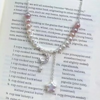 Collier élégant et sophistiqué avec perles, étoiles et lunes, pendentif à pompon, collier ras du cou superposé unique et personnalisé