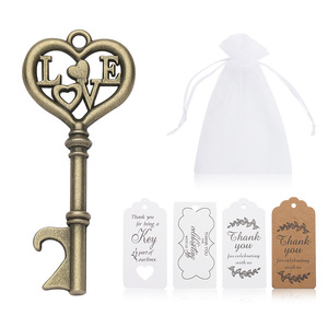Ouvre-bouteille en forme de clé d'amour en alliage de zinc, cadeau de mariage, cadeau de fête, porte-clés, pendentif, 4 couleurs - Product Image 3