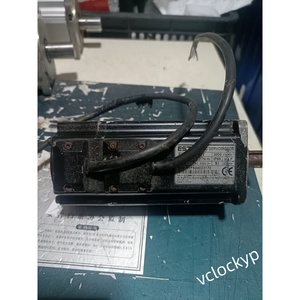NOUVEAU Moteur servo Estun EMJ-04APB22 400W 3000RPM - Product Image 4