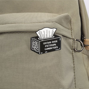 Boekenliefhebber fictieve personage humor emaille pin set tissuebox broche voor rugzakdecoratie - Product Image 4