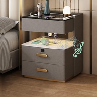 Vente en gros de table de chevet moderne en bois massif, 2 tiroirs, multifonctionnelle, avec lumière à capteur, verrouillage par empreinte digitale, Bluetooth sans fil, pour hôtel