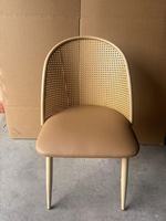 Chaises de salle à manger modernes en rotin et tables imperméables en cuir PU, ensemble très demandé pour restaurants, cafés, bars, centres commerciaux, taille personnalisable