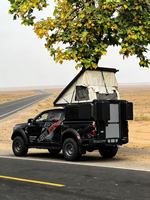 Camionnette en acier haute résistance avec phares LED, poids à vide de 2395 kg, pour la durabilité sur les chantiers de construction