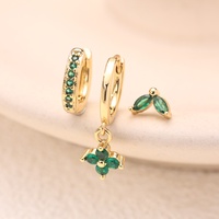 Boucles d'oreilles pendantes tendance en cuivre plaqué or, style classique, avec zircon vert serti en forme de goutte d'eau, vente en gros d'usine