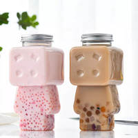 Bouteille de boisson en plastique PET pour jus d'eau de 500 ml/16 oz, emballage robot, bouteille de boisson à bulles Boba avec trou pour paille, couvercle mignon, gobelet à boire pour enfants
