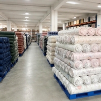 Vente Fabricant Tissu Jacquard Brocart Croisé Teint en Fil 100% Polyester Doux Décoratif Poids Moyen Largeur 98 pouces Rideau Filles