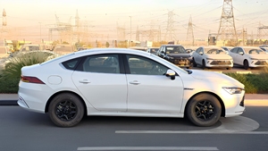 Voiture électrique 4 roues motrices BYD Qin Plus DM-i 2024 - Product Image 3