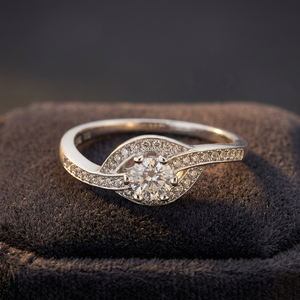 Exclusivo e Impresionante Anillo de Plata de Ley 925 con Circonita Cúbica, Diseño Único, Regalo para Mujeres y Niñas - Product Image 3