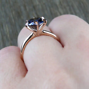 Anillo de Compromiso Solitario de Moissanita Redonda Gris Oscuro de 1ct 1.25ct 2ct con Baño de Oro Rosa para Fiestas Nupciales - Product Image 5