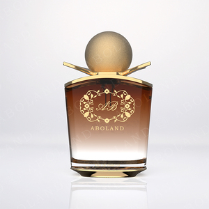 ขวดน้ำหอมดีไซน์ใหม่หรูหราไฮเอนด์คลาสสิกขนาด 100 มล. ขวดแก้วเปล่า ปรับแต่งได้ ฝาขวดพิเศษคุณภาพสูง บรรจุภัณฑ์น้ำหอม - Product Image 2