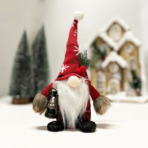 Nouveau décor de Noël-Ornement de poupée gnome avec chapeau incurvé tricoté pompon et béquille-Poupée américaine sans visage - Product Image 3