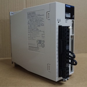ยาสกาว่า SGM7G 30AFC61 มอเตอร์แม่เหล็กถาวรแบบแปรงถ่าน อลูมิเนียมอัลลอยด์ อุปกรณ์เครื่องกล - Product Image 3