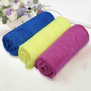 Serviette de séchage pour voiture en microfibre haute absorption, personnalisée, 30*30 40*40 cm, 400 GSM, non pelucheuse, pour lavage et nettoyage automobile - Product Image 2