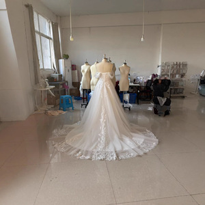 Abito da sposa NDB11060 a trapezio in pizzo, stile alla moda, con spalle scoperte, per spose - Product Image 4