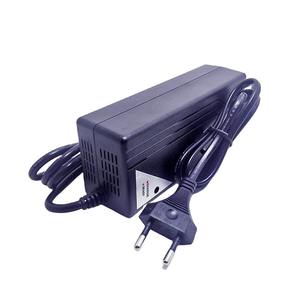 Cargadores 14S 42V 44,8 V 150W Cargadores Adaptadores DC 50,4 V/51,1 V 3a para Scooters eléctricos Paquete de batería LiFePO4 - Product Image 6