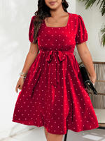 Robe grande taille élégante rétro à pois pour femme, avec taille cintrée, laçage et col carré, coupe évasée
