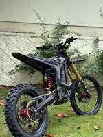 Moto tout-terrain Arctic Leopard Xe Pro S Enduro avec moteur de 20 kW, pneus tout-terrain 21/18 pouces, 74 V, 120 km d'autonomie, motos de tourisme longue portée