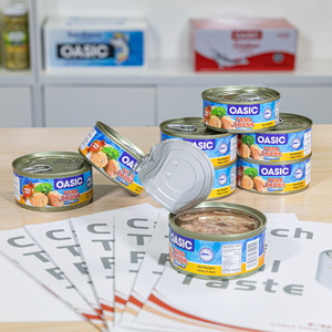 Tonno in scatola in olio di girasole pezzo di tonno grande frutti di mare congelati - Product Image 1