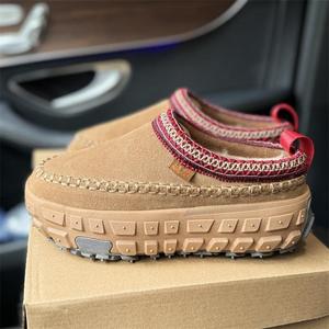 Nouvelles bottes de neige Uggs confortables pour l'automne, chaussures de créateur, vente en gros, mode hiver, bottes à <span class=keywords><strong>plateforme</strong></span> en fourrure mignonnes, pantoufles pour femmes - Product Image 1