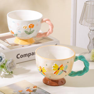 Tazas de café de cerámica bonitas con flores pintadas a mano creativas al por mayor, <span class=keywords><strong>taza</strong></span> de leche de cerámica en relieve grande personalizada, tazas de desayuno, <span class=keywords><strong>taza</strong></span> de avena - Product Image 2