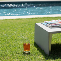 Ensemble de table à manger d'extérieur moderne Hifine HFCS-001 avec structure en aluminium et chaises résistantes aux intempéries