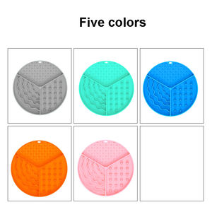 Tappetino per leccare il cane rotondo con alimentatore lento in silicone all'ingrosso del produttore - Product Image 2