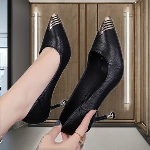 Vente en gros usine : Chaussures habillées montantes pour femmes en cuir souple véritable, grandes tailles, modèle 2026, escarpins de bureau à enfiler, tendance mode printemps - Product Image 2