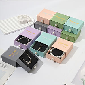 Scatola Portagioie Compatta Multistrato in Legno con Dettagli in Perle, Ideale per Viaggi e Conservazione Domestica - Product Image 2