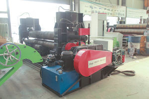 Dobladora automática de láminas de hierro <span class=keywords><strong>CNC</strong></span>, máquina dobladora de placas de acero de 3 rodillos, máquina laminadora de Metal de aluminio de acero inoxidable, núcleo de Motor - Product Image 3