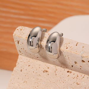 Pendientes de aro de acero inoxidable para mujer Punky, gota de agua pulida alta CC, forma geométrica, estilo Luna, joyería de moda - Product Image 4