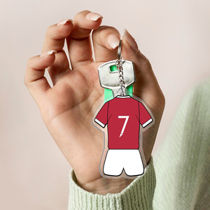 Porte-clés en acrylique imprimé UV pour fans de football, souvenirs créatifs et personnalisés, décapsuleur en plastique tendance - Product Image 4