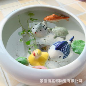 Piccoli ornamenti natalizi in ceramica galleggianti creature marine <span class=keywords><strong>per</strong></span> <span class=keywords><strong>decorazioni</strong></span> <span class=keywords><strong>per</strong></span> acquario oggetti decorativi <span class=keywords><strong>per</strong></span> la casa - Product Image 4