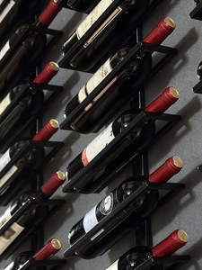 Estante de <span class=keywords><strong>vino</strong></span> inclinado de <span class=keywords><strong>hierro</strong></span> montado en la pared de estilo europeo, soporte para botellas de <span class=keywords><strong>vino</strong></span> tinto, muebles para <span class=keywords><strong>el</strong></span> hogar, diseño minimalista, capacidad para 10-19 botellas - Product Image 3