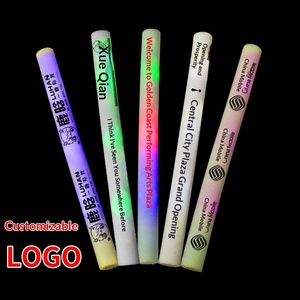 Bastoncini Luminosi LED Personalizzati <span class=keywords><strong>di</strong></span> Alta Qualità, Bastoni Luminosi Lampeggianti per Concerti, Bastoncini Luminosi in Schiuma per Matrimoni e Feste - Product Image 3