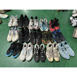 Chaussures de basketball montantes d'occasion de marque pour hommes, respirantes, à lacets, avec tige synthétique, qualité A, toutes saisons, vente en gros par balles - Product Image 2