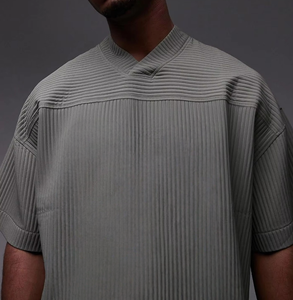 T-shirt stile Boxy personalizzata High Street Punk da uomo oversize mezza manica con scollo a V, abbigliamento grigio scuro stile stile Vintage - Product Image 4