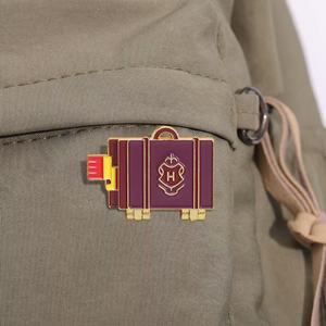 Broche métallique créative Magic College Cartoon <span class=keywords><strong>Film</strong></span> & Television autour de l'épingle en émail <span class=keywords><strong>hibou</strong></span> pour Noël Halloween Occasions de la fête nationale - Product Image 3