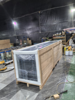 Bac de stockage de fruits de mer commercial sur mesure de 3800 mm pour restaurant, base en ardoise