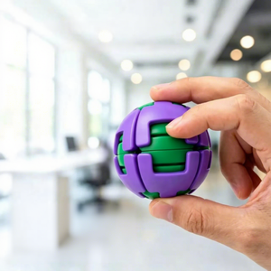 Pelota Antiestrés de Plástico 3D Press & Spin, Juguete de Descompresión Fidget Spinner para Unisex de 5 a 13 Años - Product Image 3