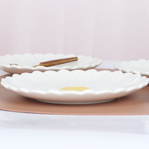 <strong>Ceramic</strong> 6.7 Inch pink <strong>Flower</strong> Shaped Dish <strong>Ceramic</strong> Floral Charger <strong>Plates</strong> for Wedding Decoration <strong>Ceramic</strong> Microwave Dish <strong>Plate</strong> - Product Image 3
