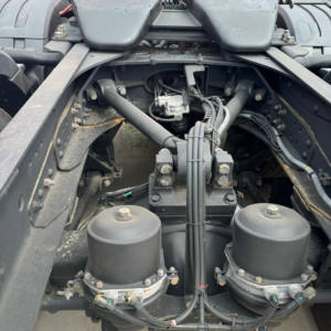 Chine camion lourd Haowo tracteur 371 chevaux 6*4 marque <span class=keywords><strong>voiture</strong></span> d'occasion à vendre à bas prix - Product Image 3